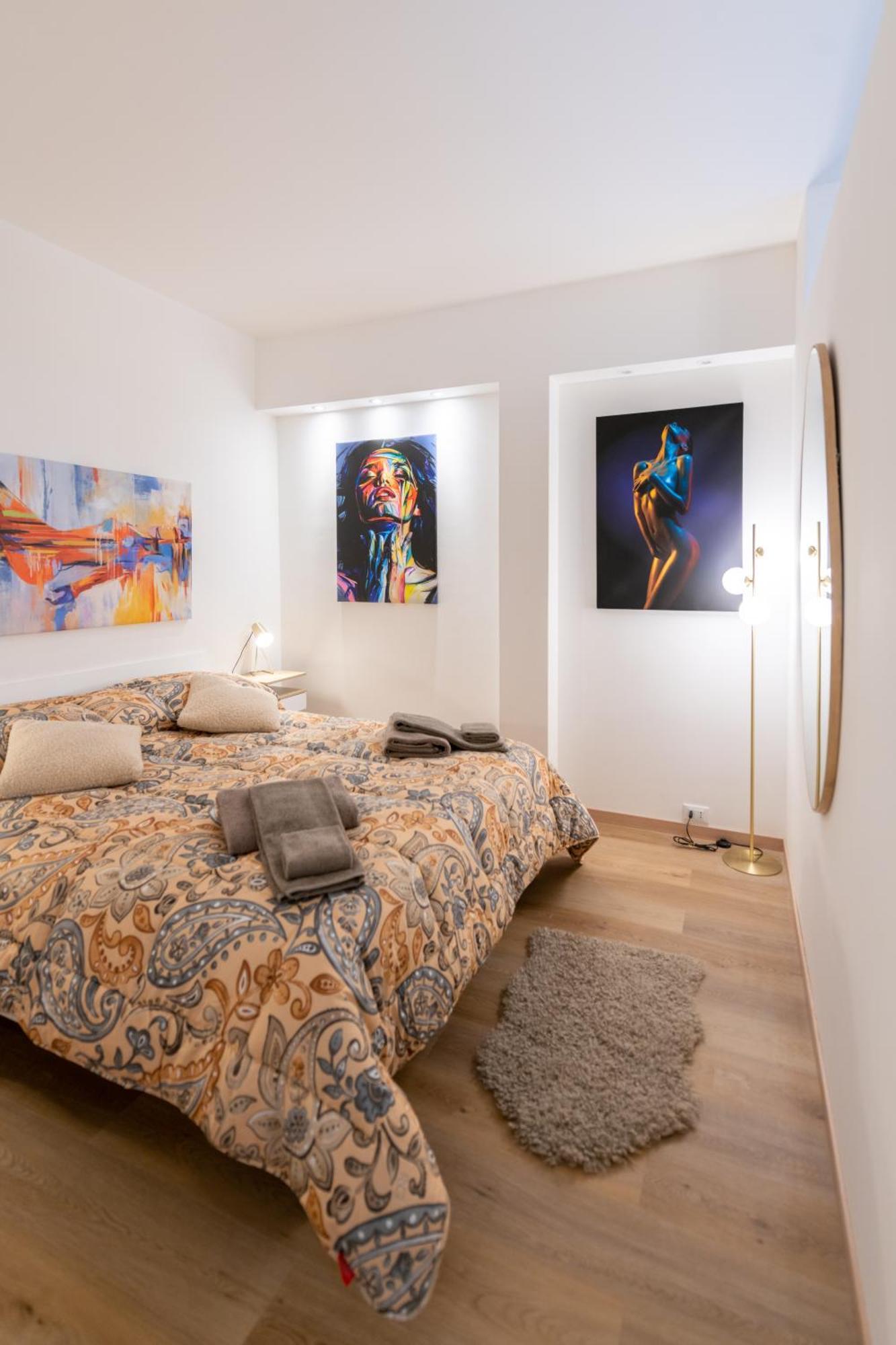 Apartamento Lady Hana 2 *